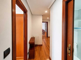 Piso en alquiler en Valdenoja - La Pereda en Santander