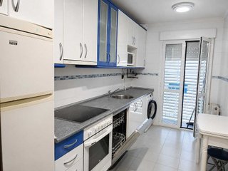 Piso en alquiler en Valdenoja - La Pereda en Santander
