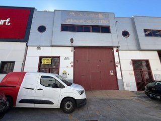 Nave industrial en alquiler en Polígonos - Recinto Ferial Cortijo de Torres en Málaga