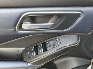 Nissan Qashqai 1.3 DIGT MHEV. Tekna