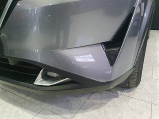 Nissan Qashqai 1.3 DIGT MHEV. Tekna