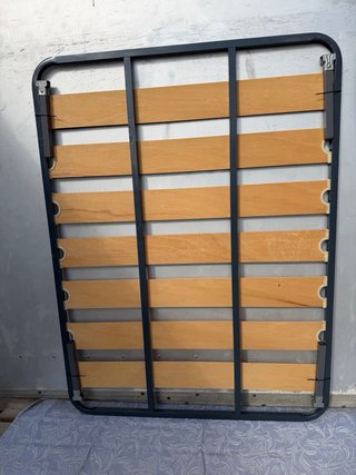Somier 135x180cm Metal y Madera