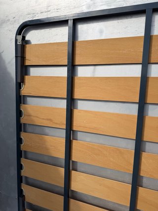 Somier 135x180cm Metal y Madera