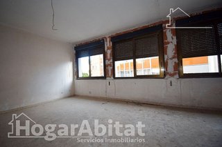 Piso en venta en Vall d´Uixó (la)