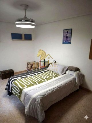 Casa adosada en venta en Zona Llombai en Burriana