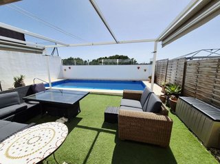 Casa pareada en venta en Calaburra - Chaparral en Mijas