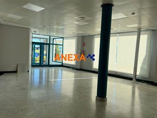 Oficina en alquiler en Polígonos - Recinto Ferial Cortijo de Torres en Málaga