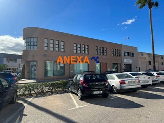Oficina en alquiler en Polígonos - Recinto Ferial Cortijo de Torres en Málaga
