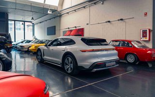 Porsche Taycan 4 Cross Turismo 476 cv