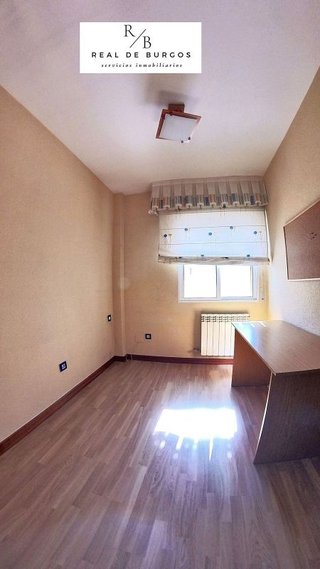 Piso en alquiler en San Juan - Batallas en Valladolid