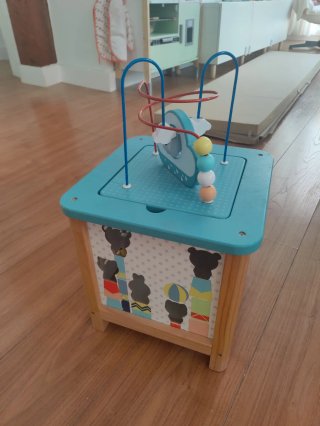Caja de juegos para bebés