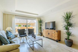 Piso en alquiler en Los Naranjos en Marbella