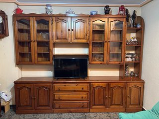 Mueble librería de madera para salón