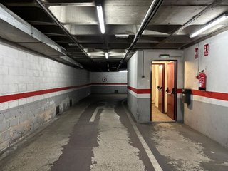 Garaje en venta en Plaza España - Villa Pilar - Reyes Católicos - Vadillos en Burgos