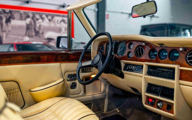Rolls Royce Corniche I 1985 Cabrio