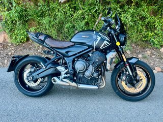 Triumph Trident 660