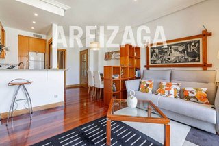 Piso en venta en Centro en San Sebastián-Donostia
