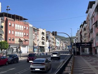 Piso en venta en El Valle en Lucena