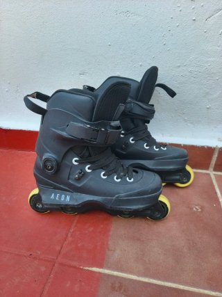 Patines agresivos USD Aeon nuevos