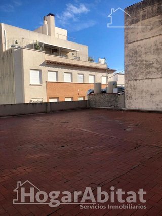 Edificio en venta en Zona Llombai en Burriana