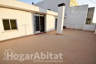 Edificio en venta en Zona Llombai en Burriana