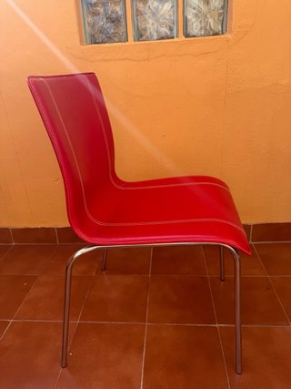 Juego de 2 Sillas Rojas