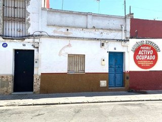 Casa adosada en venta en Coria del Río