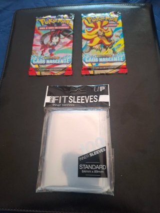 Carte Pokémon Caos Nascente + Bustine