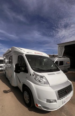 Autocaravana Dethleffs ADVANTAGE T6501