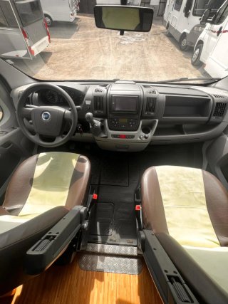 Autocaravana Dethleffs ADVANTAGE T6501