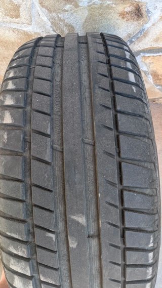 Neumático para Ford Fiesta