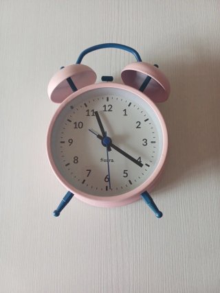 Reloj Despertador Analógico Fisura