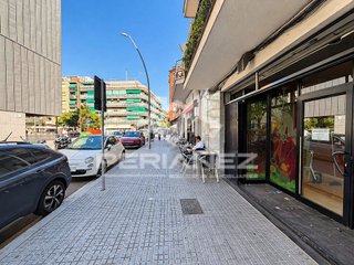 Local comercial en venta en Eixample en Prat de Llobregat, El
