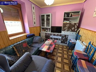 Chalet en venta en Villasabariego