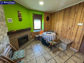 Chalet en venta en Villasabariego