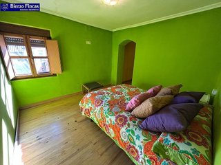 Chalet en venta en Villasabariego
