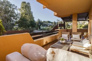 Casa adosada en alquiler en Lomas de Marbella Club en Marbella