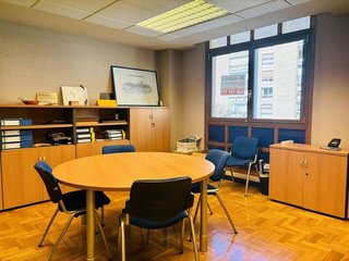 Oficina en alquiler en San Juan en Pamplona