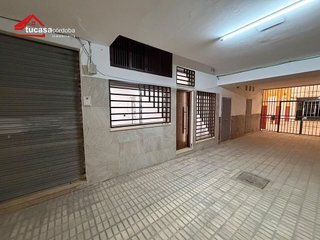 Piso en alquiler en Huerta de la Reina - Trassierra en Córdoba