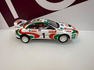 Bebé y juguetes Coche scalextric toyota gt-four castrol
