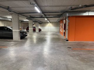 Garaje en alquiler en Sants en Barcelona