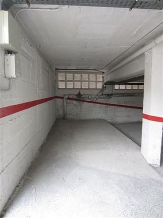 Garaje en alquiler en Eixample Sud – Migdia en Girona