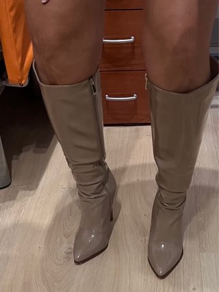 Botas altas beige tacon fino talla 37