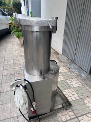 Embutidora Industrial de Acero