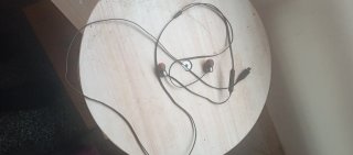 Auriculares JBL con cable