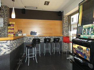 Local comercial en venta en Centro - Desierto - Arrontegi en Barakaldo