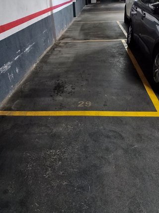 Garaje en alquiler en Les Corts en Barcelona