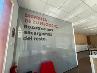 Oficina en alquiler en Carranque - Haza Cuevas en Málaga