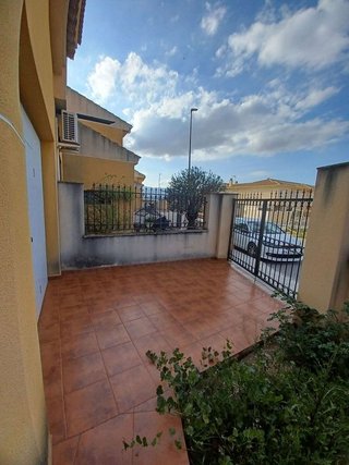 Casa adosada en venta en Pinós