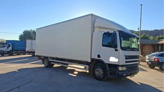 Camión DAF CF 320 Caja Cerrada